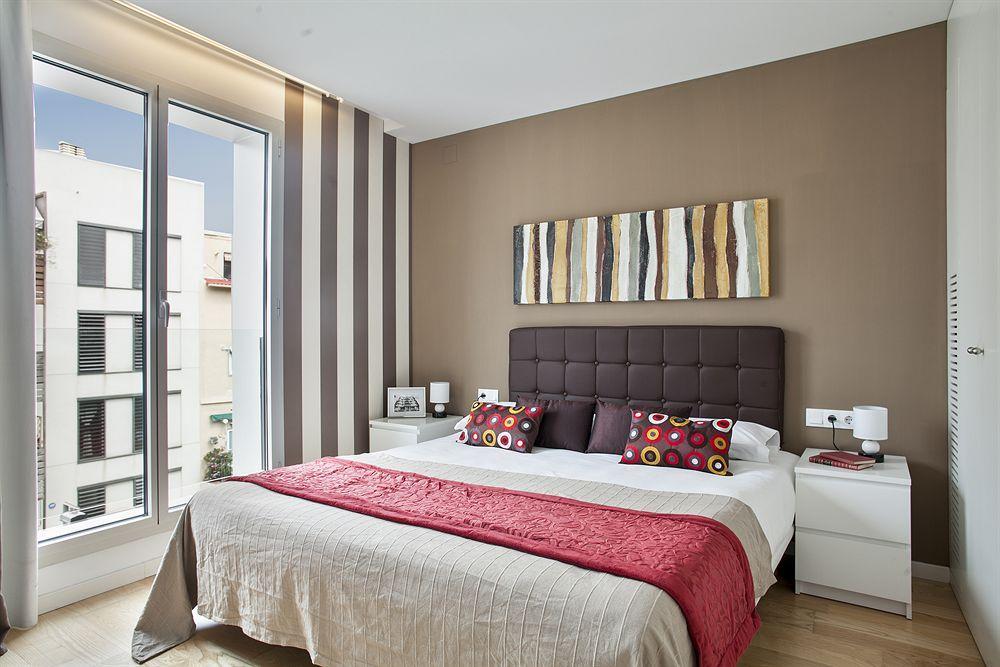 Mistral City Pool Apartments Barcelona Exterior foto